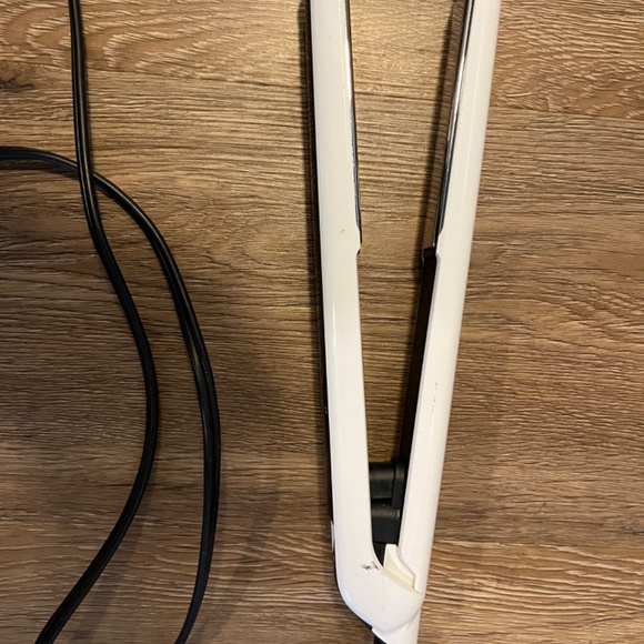 Absolute Heat Pro Series Flatiron (Straightener) Very Good Used Condition - Picture 2 of 3